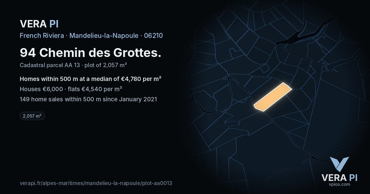 94 Chemin des Grottes, Mandelieu-la-Napoule at night – the plot lit, the parcels around coloured by the prices near them