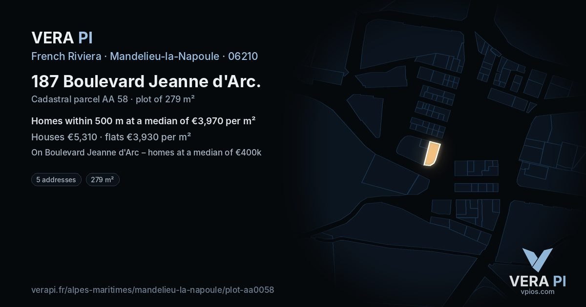 187 Boulevard Jeanne d'Arc, Mandelieu-la-Napoule at night – the plot lit, the parcels around coloured by the prices near them