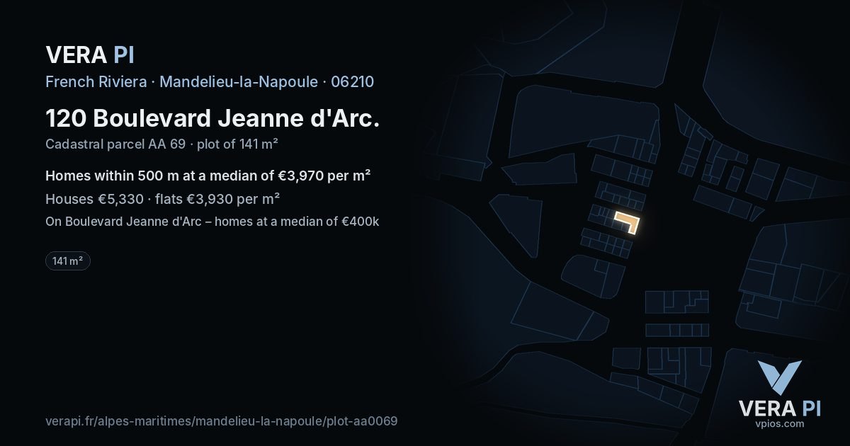 120 Boulevard Jeanne d'Arc, Mandelieu-la-Napoule at night – the plot lit, the parcels around coloured by the prices near them