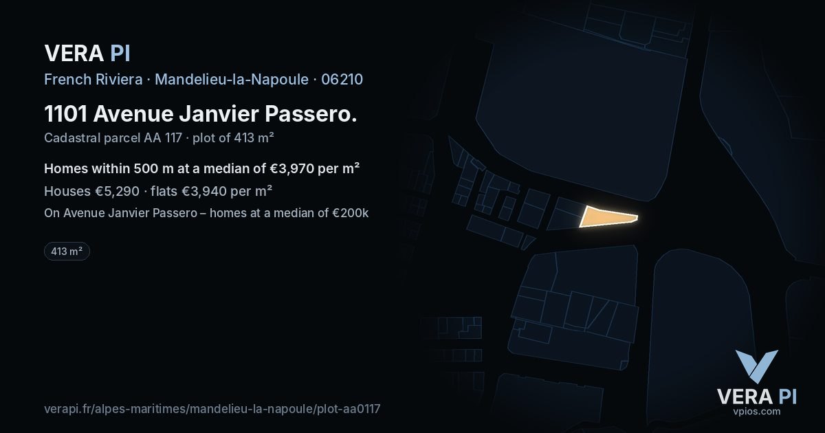 1101 Avenue Janvier Passero, Mandelieu-la-Napoule at night – the plot lit, the parcels around coloured by the prices near them