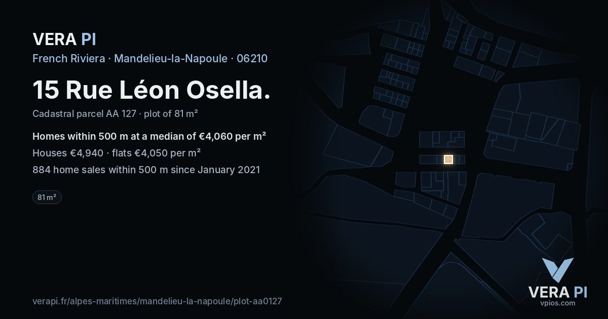15 Rue Léon Osella, Mandelieu-la-Napoule at night – the plot lit, the parcels around coloured by the prices near them