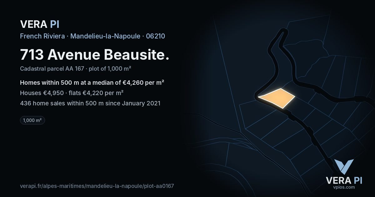 713 Avenue Beausite, Mandelieu-la-Napoule at night – the plot lit, the parcels around coloured by the prices near them