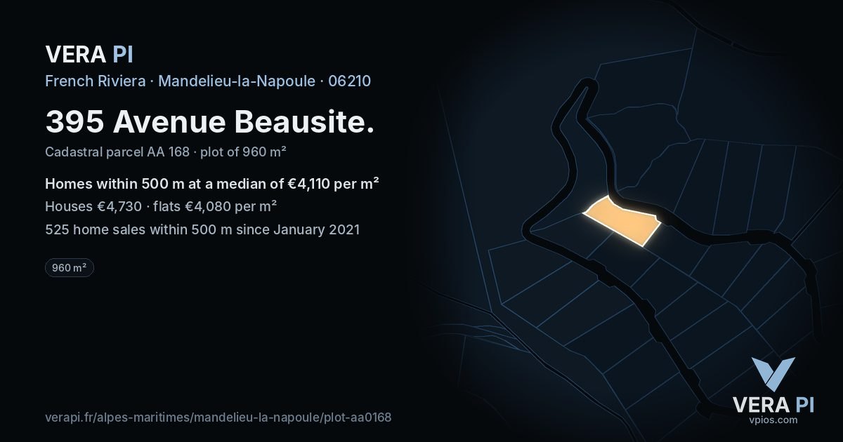 395 Avenue Beausite, Mandelieu-la-Napoule at night – the plot lit, the parcels around coloured by the prices near them