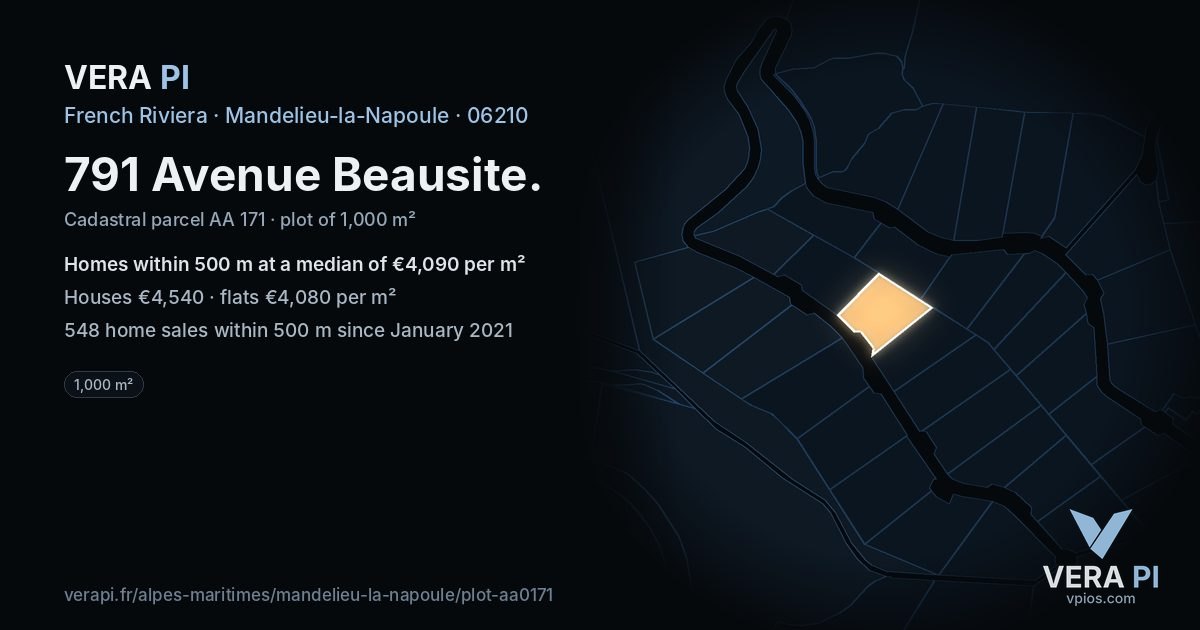 791 Avenue Beausite, Mandelieu-la-Napoule at night – the plot lit, the parcels around coloured by the prices near them