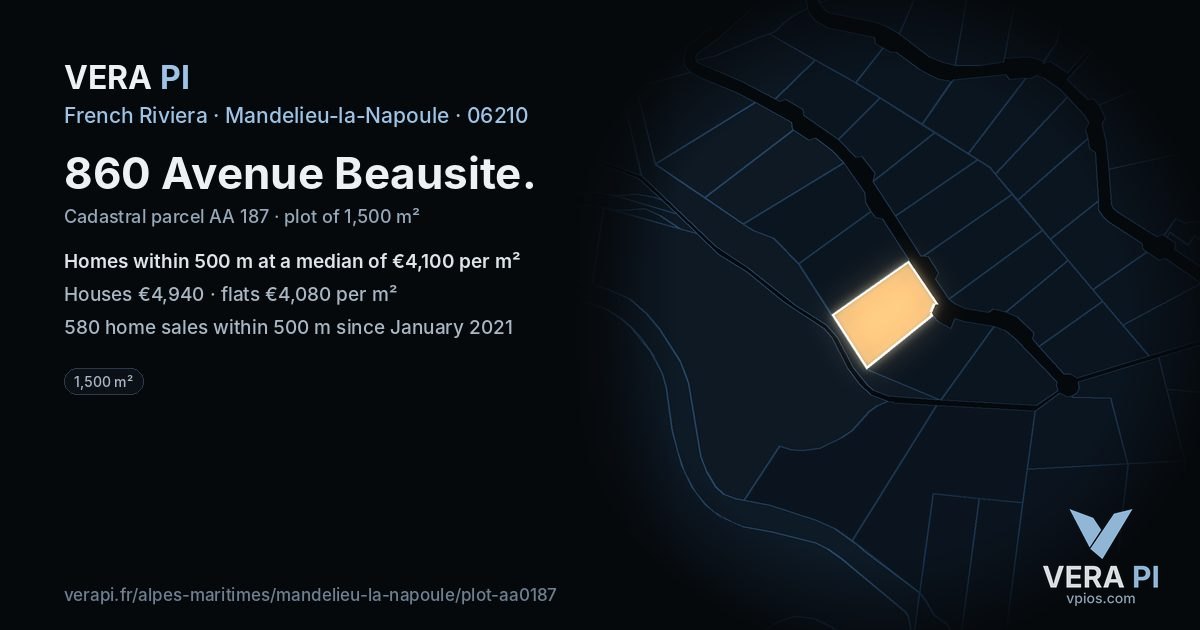 860 Avenue Beausite, Mandelieu-la-Napoule at night – the plot lit, the parcels around coloured by the prices near them