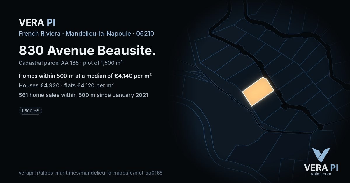 830 Avenue Beausite, Mandelieu-la-Napoule at night – the plot lit, the parcels around coloured by the prices near them
