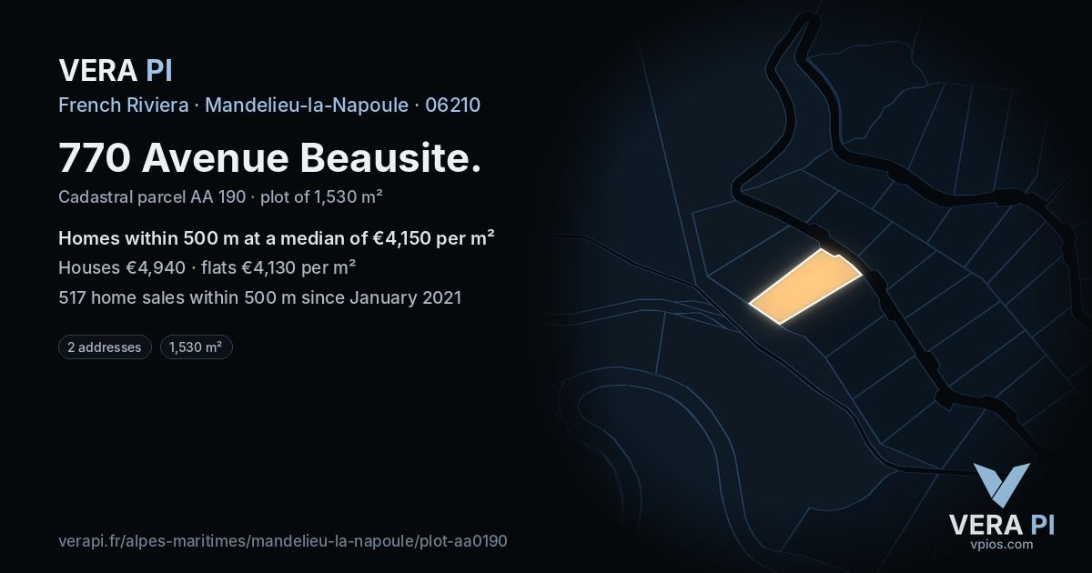 770 Avenue Beausite, Mandelieu-la-Napoule at night – the plot lit, the parcels around coloured by the prices near them