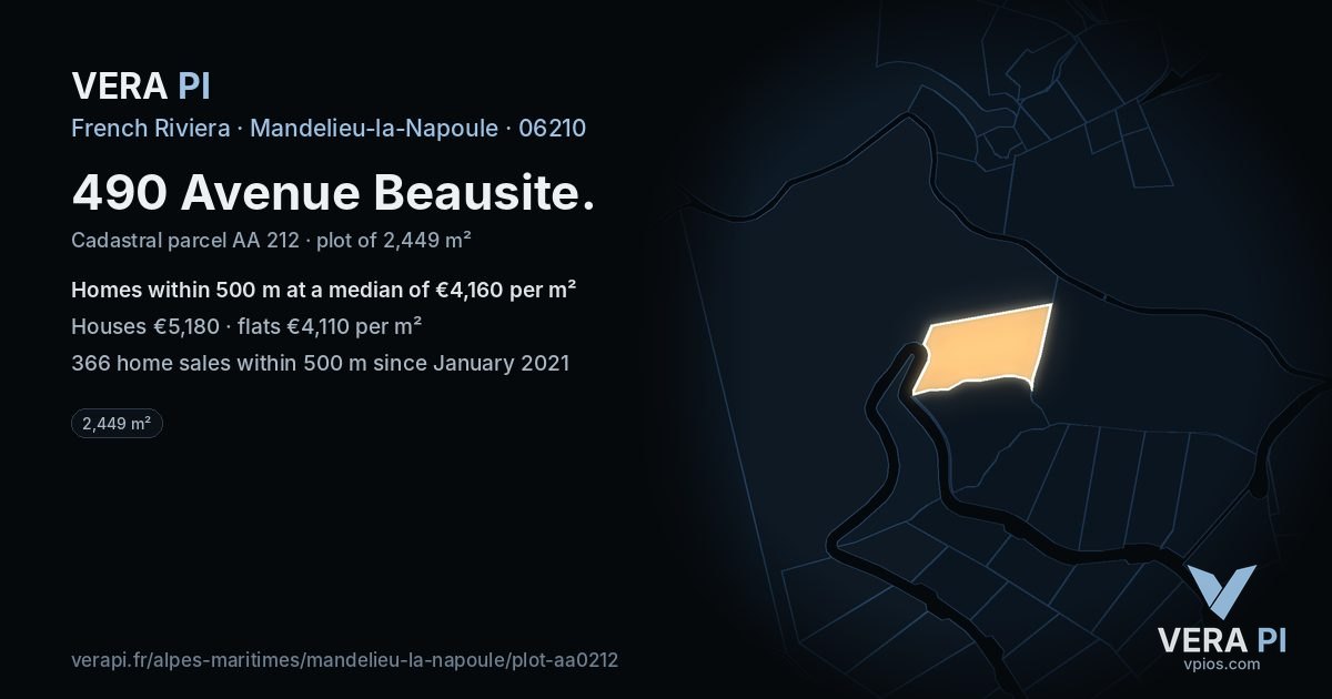 490 Avenue Beausite, Mandelieu-la-Napoule at night – the plot lit, the parcels around coloured by the prices near them