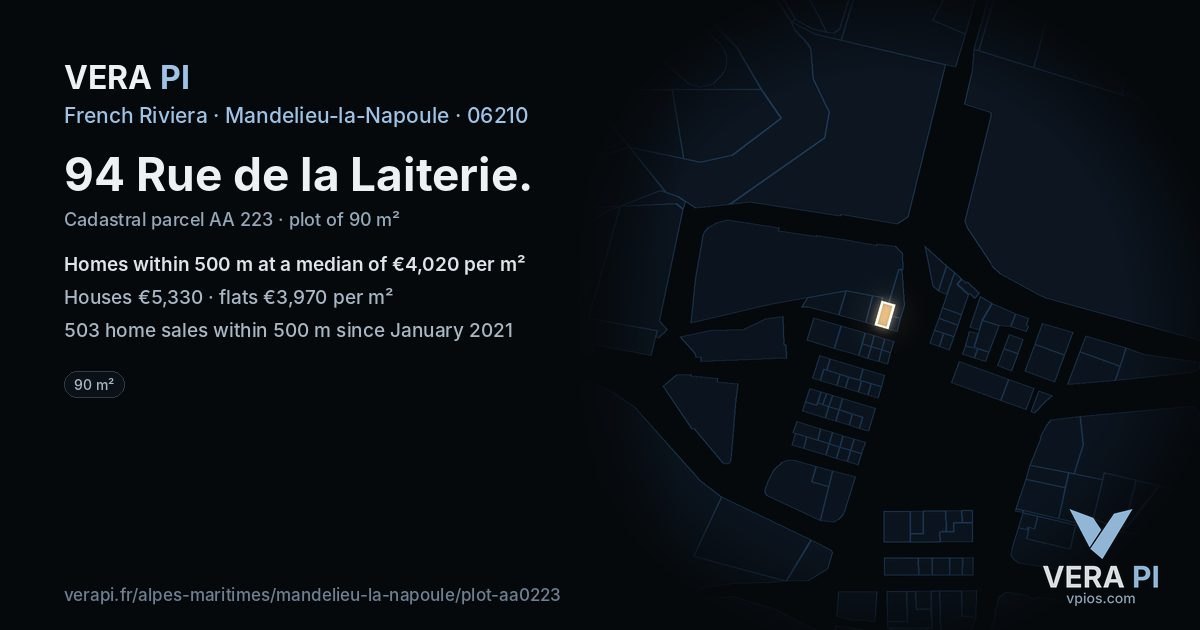 94 Rue de la Laiterie, Mandelieu-la-Napoule at night – the plot lit, the parcels around coloured by the prices near them
