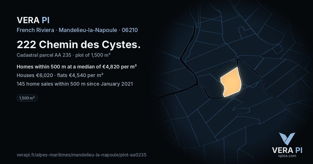 222 Chemin des Cystes, Mandelieu-la-Napoule at night – the plot lit, the parcels around coloured by the prices near them