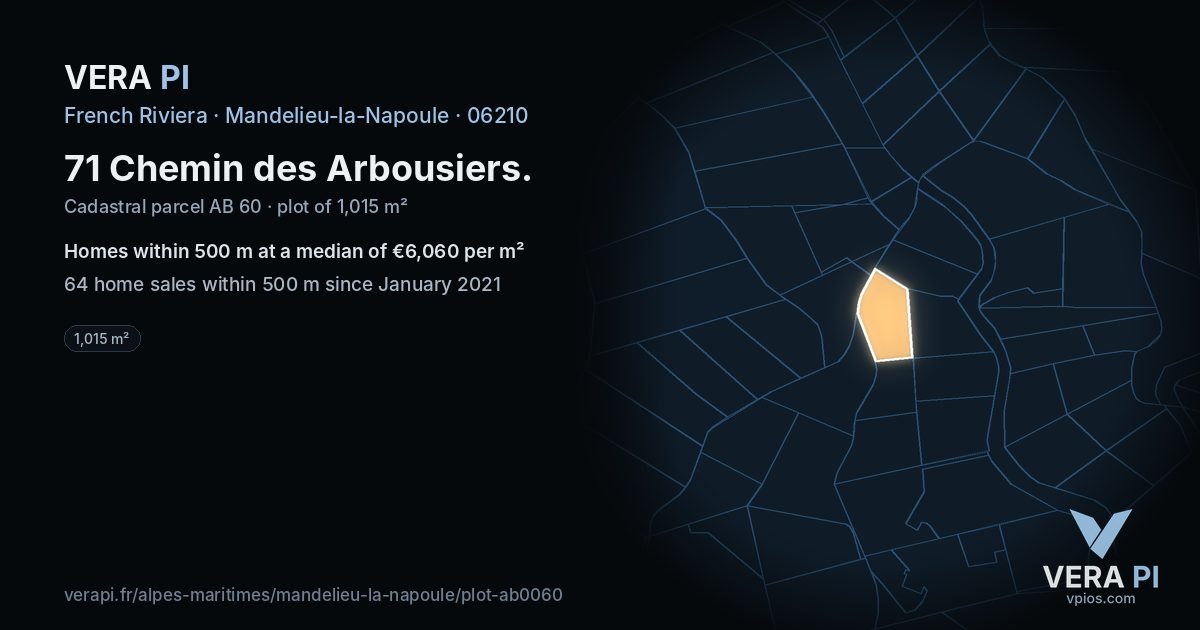 71 Chemin des Arbousiers, Mandelieu-la-Napoule at night – the plot lit, the parcels around coloured by the prices near them