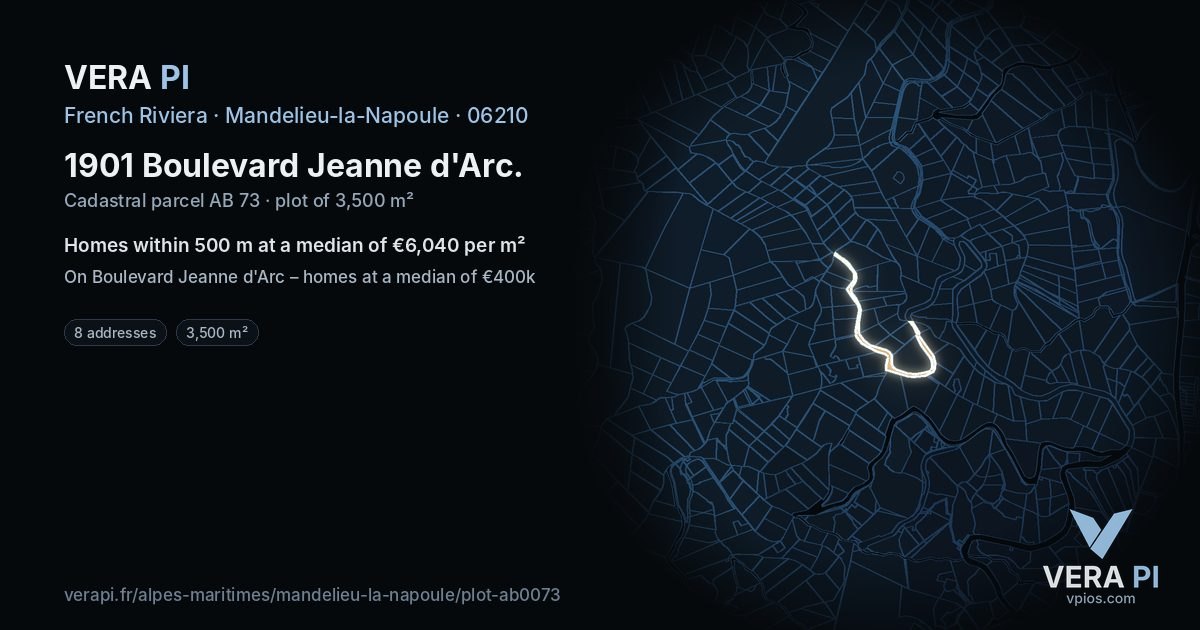 1901 Boulevard Jeanne d'Arc, Mandelieu-la-Napoule at night – the plot lit, the parcels around coloured by the prices near them