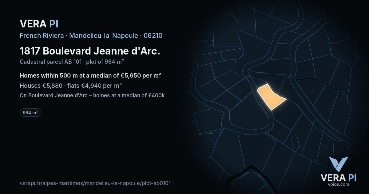 1817 Boulevard Jeanne d'Arc, Mandelieu-la-Napoule at night – the plot lit, the parcels around coloured by the prices near them