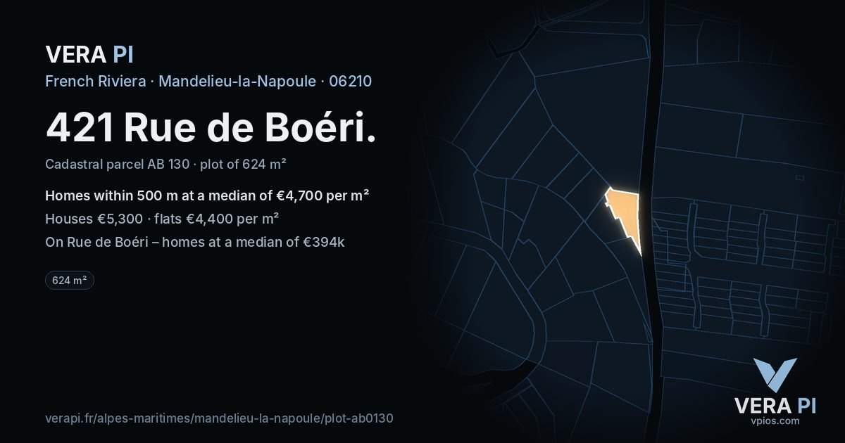 421 Rue de Boéri, Mandelieu-la-Napoule at night – the plot lit, the parcels around coloured by the prices near them