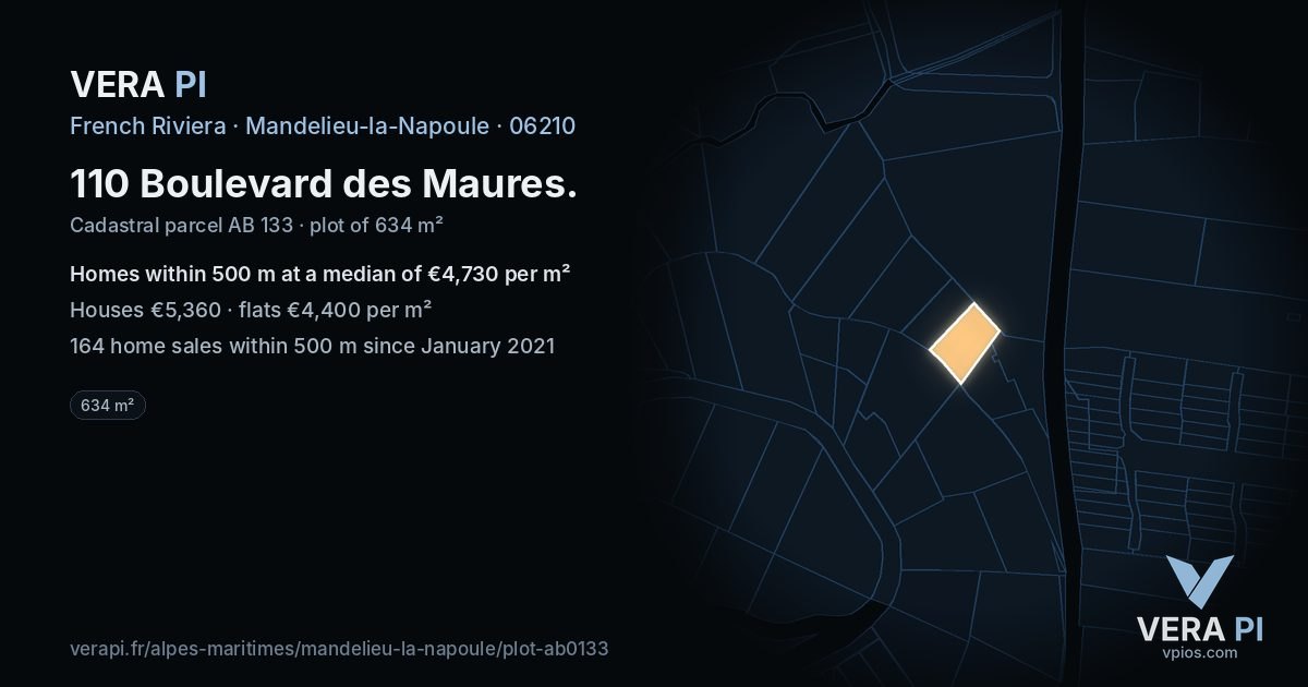 110 Boulevard des Maures, Mandelieu-la-Napoule at night – the plot lit, the parcels around coloured by the prices near them
