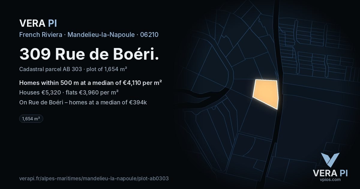 309 Rue de Boéri, Mandelieu-la-Napoule at night – the plot lit, the parcels around coloured by the prices near them