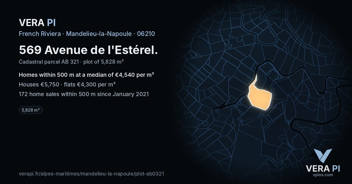 569 Avenue de l'Estérel, Mandelieu-la-Napoule at night – the plot lit, the parcels around coloured by the prices near them