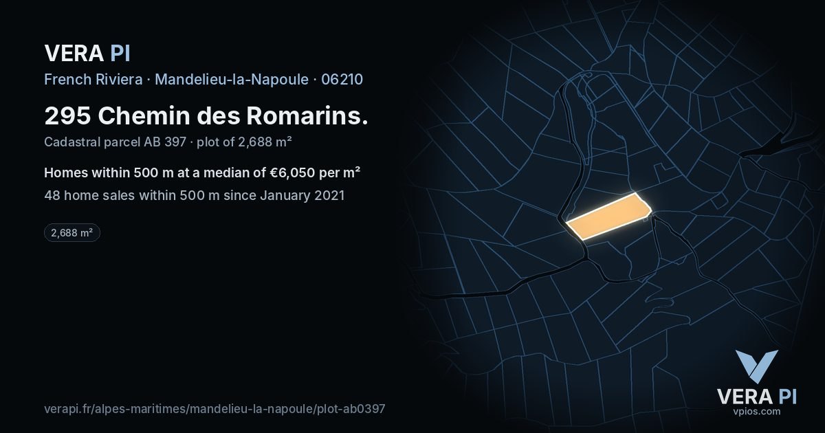 295 Chemin des Romarins, Mandelieu-la-Napoule at night – the plot lit, the parcels around coloured by the prices near them