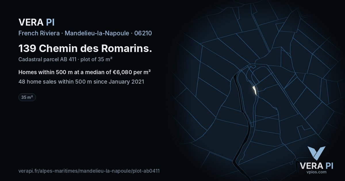 139 Chemin des Romarins, Mandelieu-la-Napoule at night – the plot lit, the parcels around coloured by the prices near them