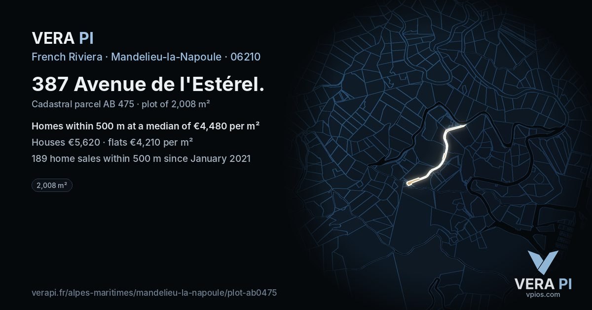 387 Avenue de l'Estérel, Mandelieu-la-Napoule at night – the plot lit, the parcels around coloured by the prices near them