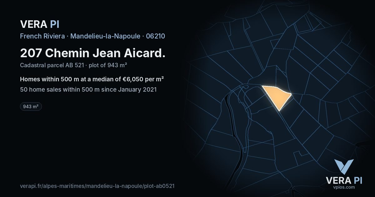 207 Chemin Jean Aicard, Mandelieu-la-Napoule at night – the plot lit, the parcels around coloured by the prices near them