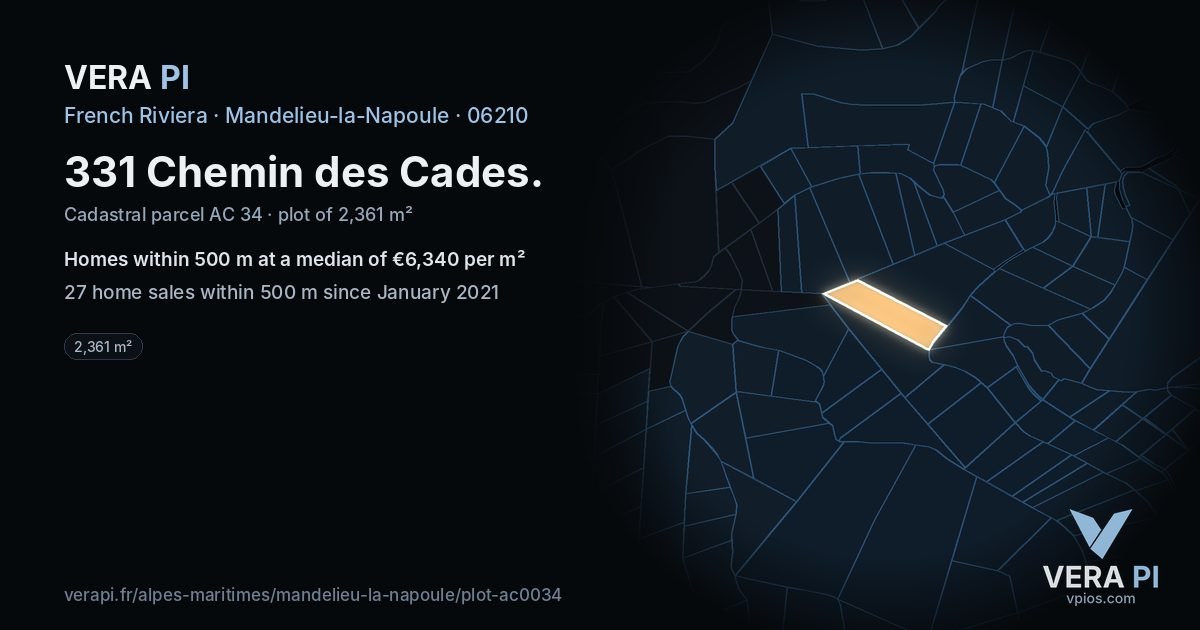 331 Chemin des Cades, Mandelieu-la-Napoule at night – the plot lit, the parcels around coloured by the prices near them