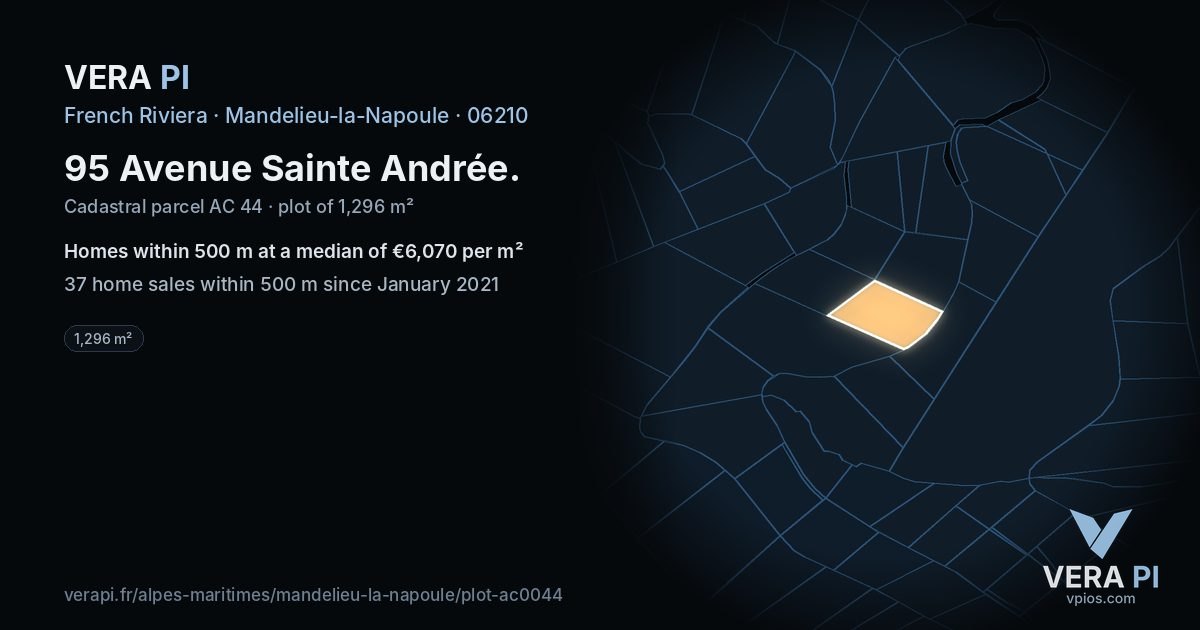 95 Avenue Sainte Andrée, Mandelieu-la-Napoule at night – the plot lit, the parcels around coloured by the prices near them