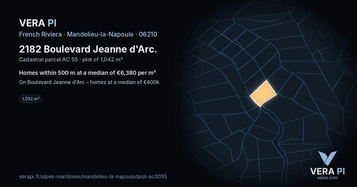 2182 Boulevard Jeanne d'Arc, Mandelieu-la-Napoule at night – the plot lit, the parcels around coloured by the prices near them