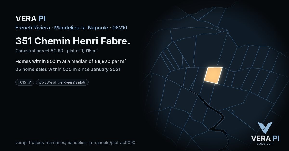 351 Chemin Henri Fabre, Mandelieu-la-Napoule at night – the plot lit, the parcels around coloured by the prices near them