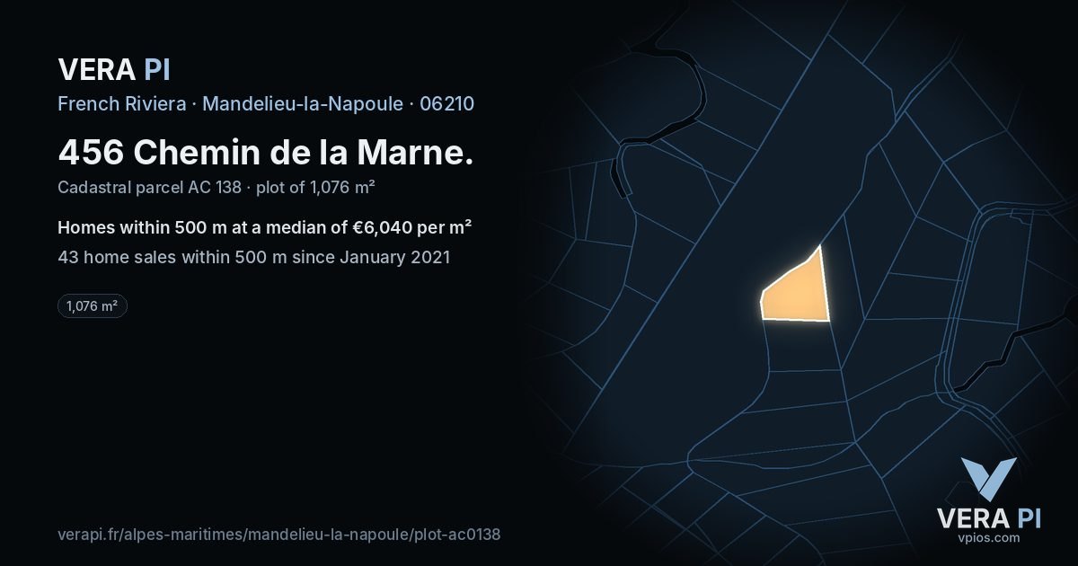 456 Chemin de la Marne, Mandelieu-la-Napoule at night – the plot lit, the parcels around coloured by the prices near them