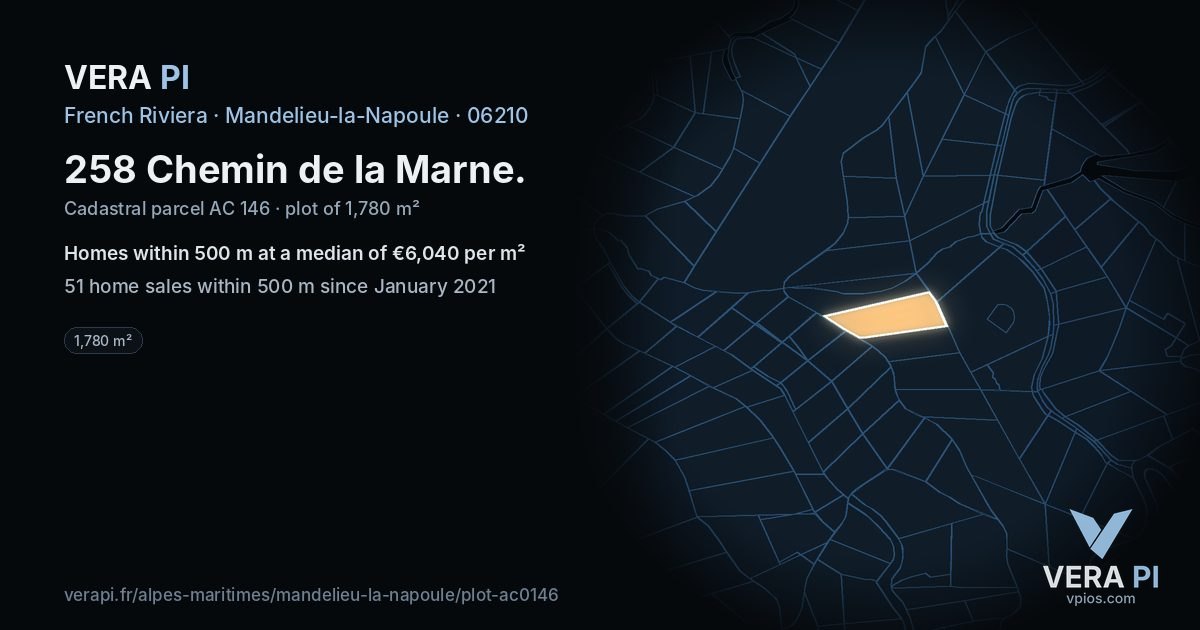258 Chemin de la Marne, Mandelieu-la-Napoule at night – the plot lit, the parcels around coloured by the prices near them