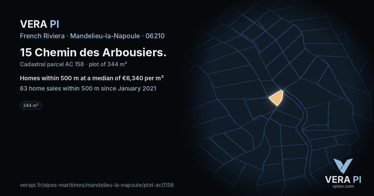 15 Chemin des Arbousiers, Mandelieu-la-Napoule at night – the plot lit, the parcels around coloured by the prices near them