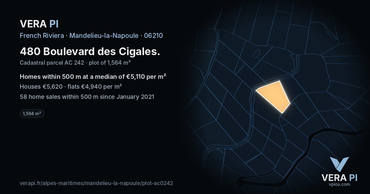 480 Boulevard des Cigales, Mandelieu-la-Napoule at night – the plot lit, the parcels around coloured by the prices near them