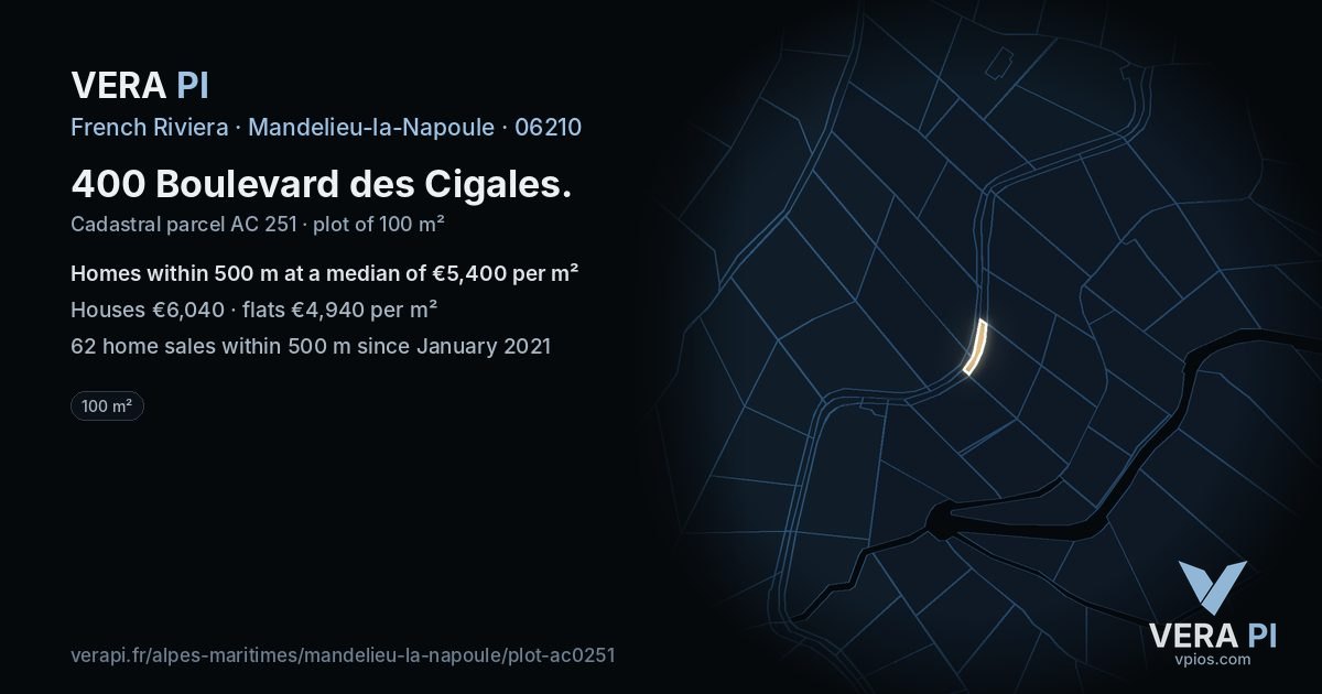 400 Boulevard des Cigales, Mandelieu-la-Napoule at night – the plot lit, the parcels around coloured by the prices near them