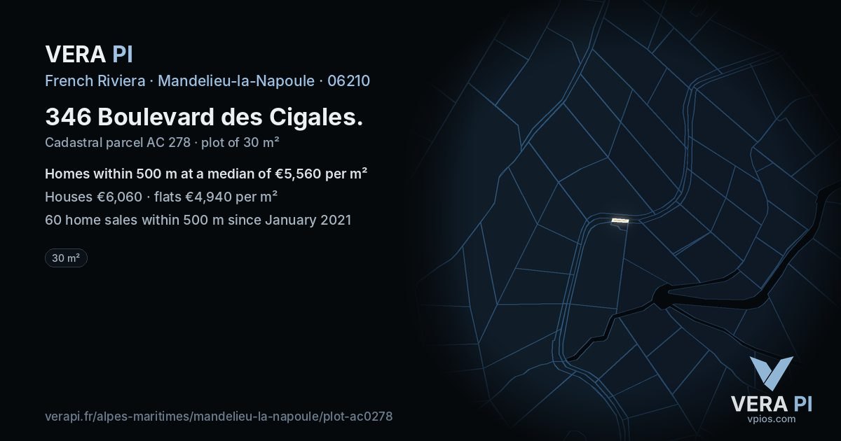 346 Boulevard des Cigales, Mandelieu-la-Napoule at night – the plot lit, the parcels around coloured by the prices near them