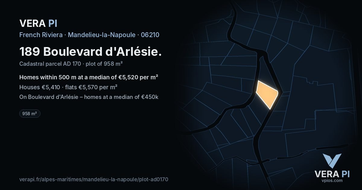 189 Boulevard d'Arlésie, Mandelieu-la-Napoule at night – the plot lit, the parcels around coloured by the prices near them