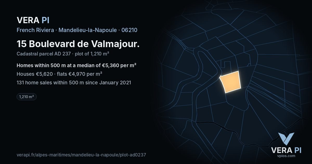 15 Boulevard de Valmajour, Mandelieu-la-Napoule at night – the plot lit, the parcels around coloured by the prices near them
