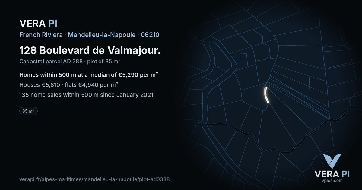 128 Boulevard de Valmajour, Mandelieu-la-Napoule at night – the plot lit, the parcels around coloured by the prices near them
