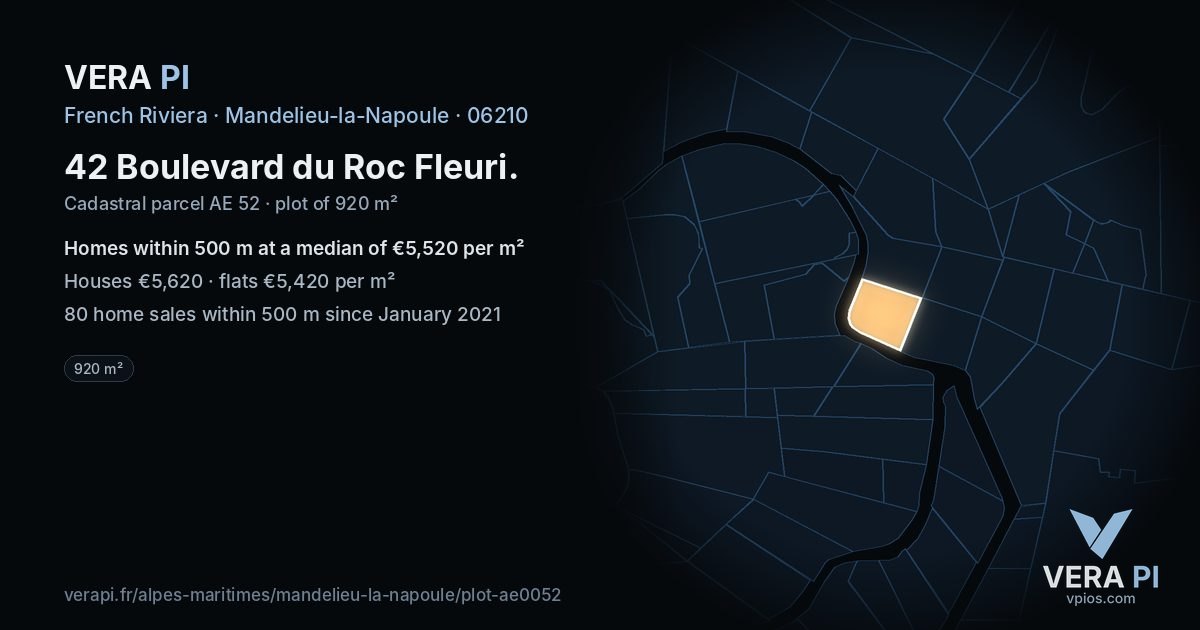 42 Boulevard du Roc Fleuri, Mandelieu-la-Napoule at night – the plot lit, the parcels around coloured by the prices near them
