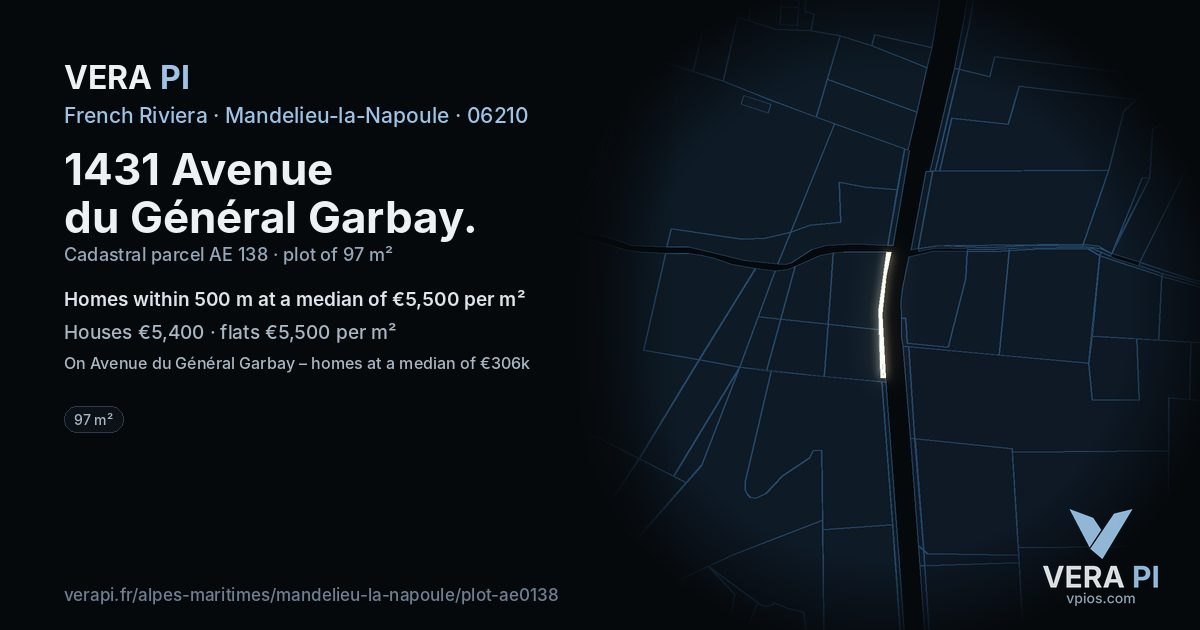 1431 Avenue du Général Garbay, Mandelieu-la-Napoule at night – the plot lit, the parcels around coloured by the prices near them