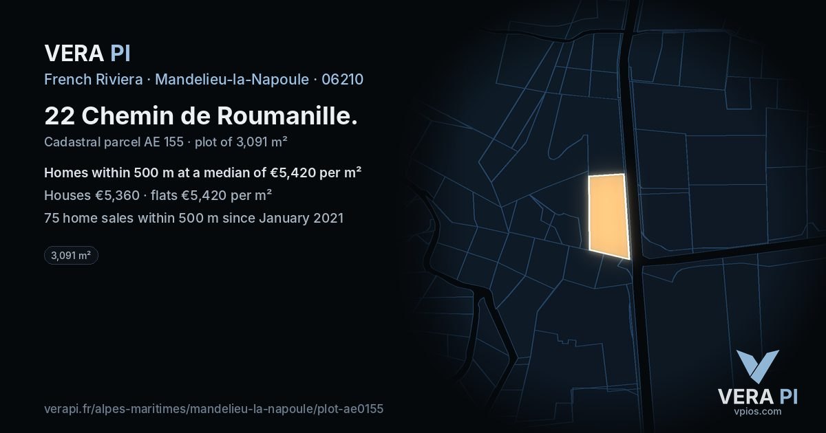 22 Chemin de Roumanille, Mandelieu-la-Napoule at night – the plot lit, the parcels around coloured by the prices near them