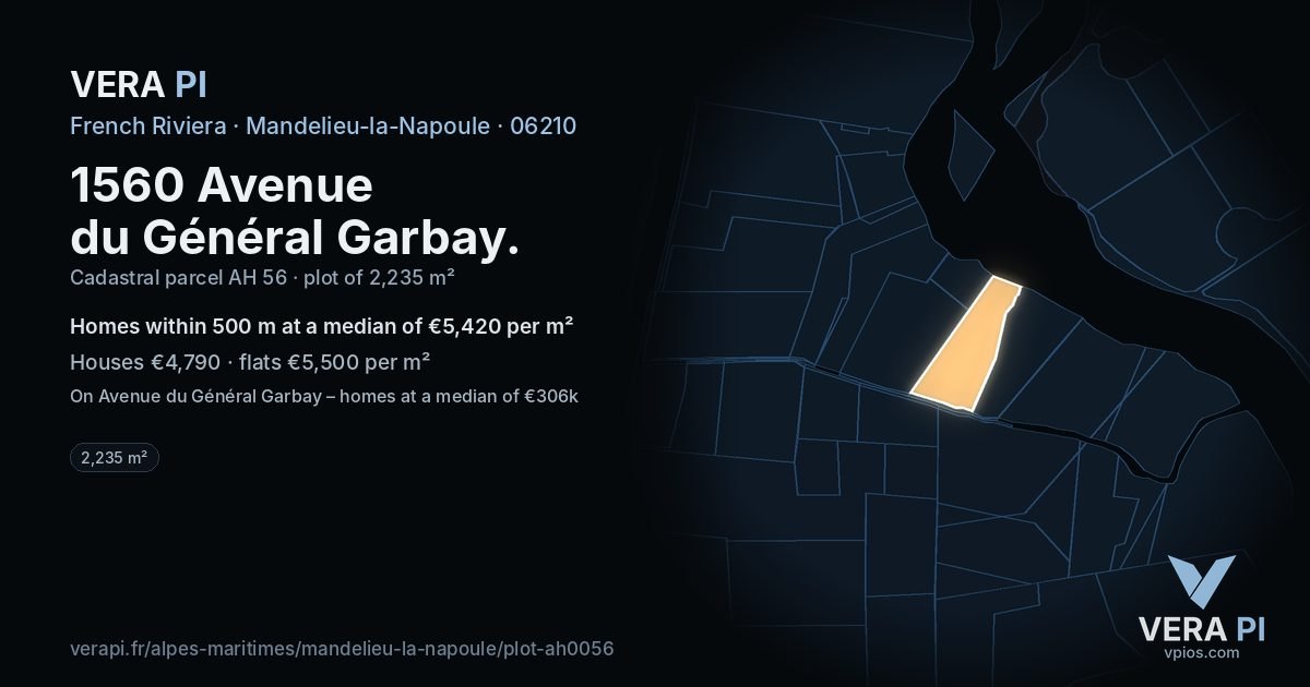 1560 Avenue du Général Garbay, Mandelieu-la-Napoule at night – the plot lit, the parcels around coloured by the prices near them