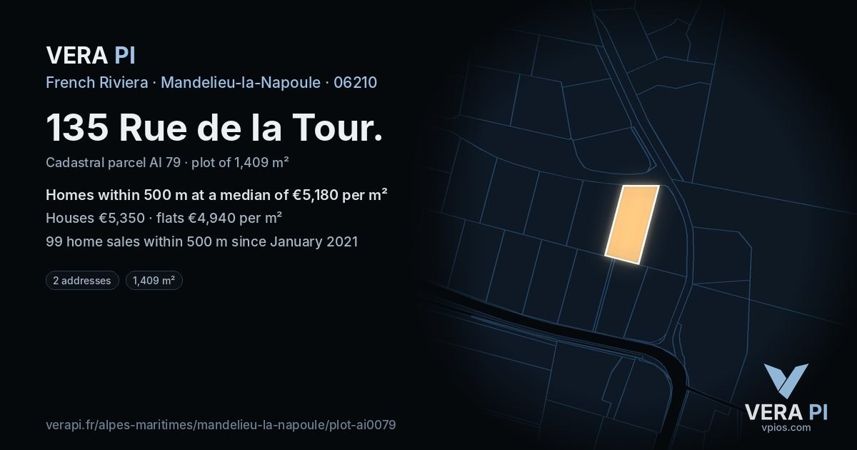 135 Rue de la Tour, Mandelieu-la-Napoule at night – the plot lit, the parcels around coloured by the prices near them