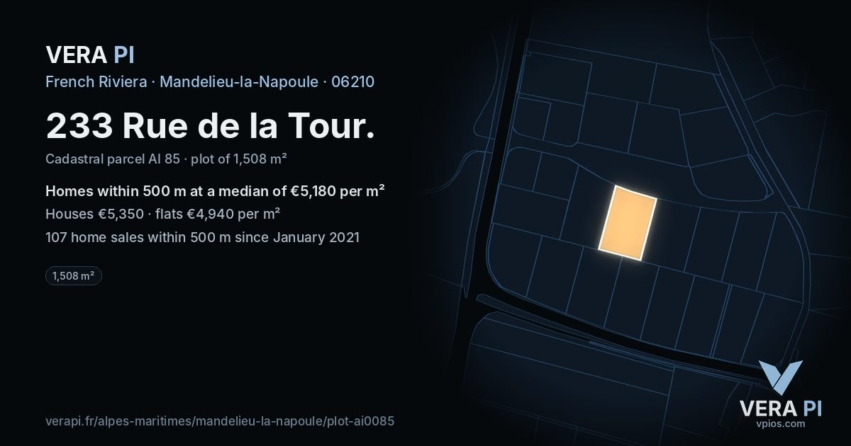 233 Rue de la Tour, Mandelieu-la-Napoule at night – the plot lit, the parcels around coloured by the prices near them