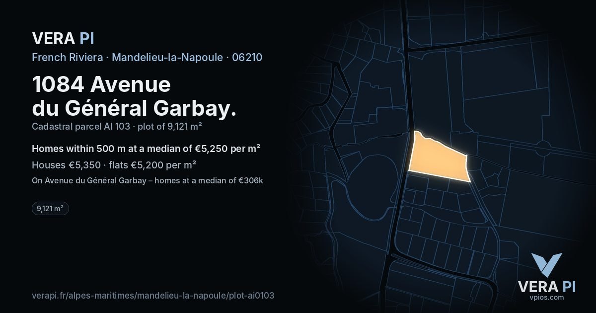 1084 Avenue du Général Garbay, Mandelieu-la-Napoule at night – the plot lit, the parcels around coloured by the prices near them