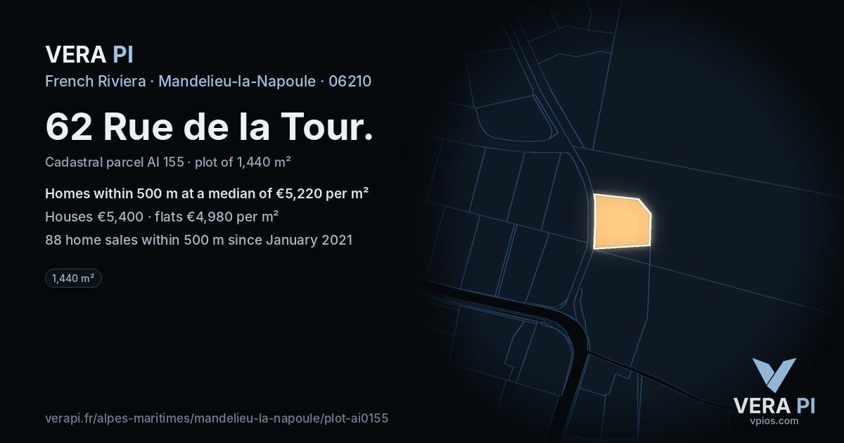 62 Rue de la Tour, Mandelieu-la-Napoule at night – the plot lit, the parcels around coloured by the prices near them
