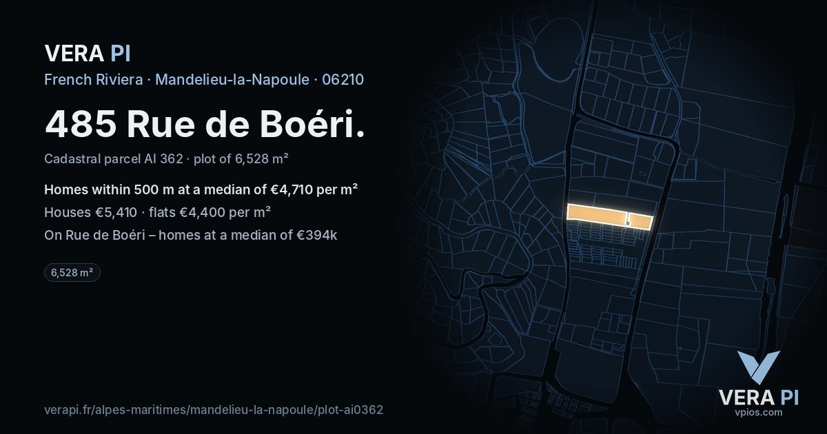 485 Rue de Boéri, Mandelieu-la-Napoule at night – the plot lit, the parcels around coloured by the prices near them