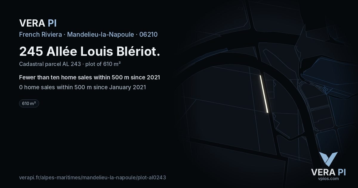 245 Allée Louis Blériot, Mandelieu-la-Napoule at night – the plot lit, the parcels around coloured by the prices near them