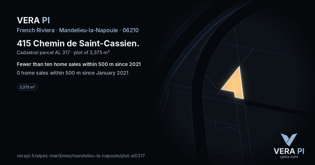 415 Chemin de Saint-Cassien, Mandelieu-la-Napoule at night – the plot lit, the parcels around coloured by the prices near them