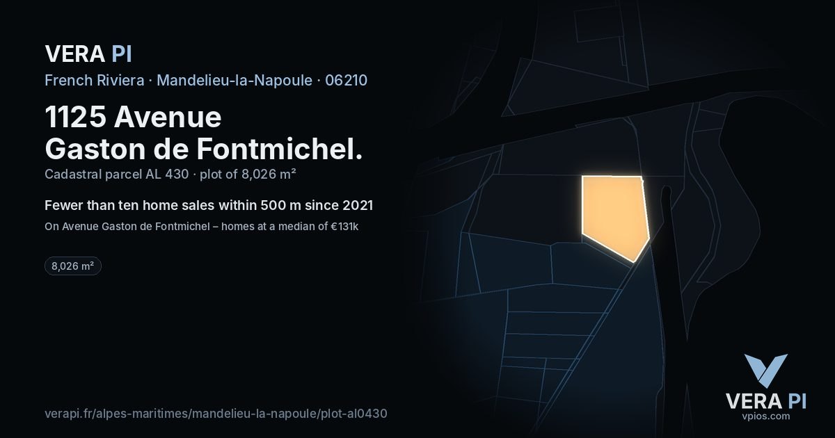 1125 Avenue Gaston de Fontmichel, Mandelieu-la-Napoule at night – the plot lit, the parcels around coloured by the prices near them